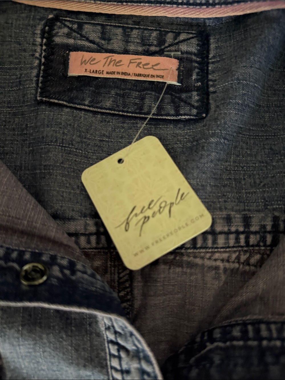 We The Free NWT❗️The Short of It denim shirt with orchid trim - Picture 5 of 9
